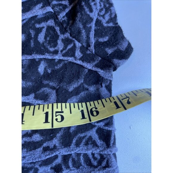 Vera Wang Dark Floral Top Women's Small Black Pleated Textured Whimsigoth Vamp - Picture 9 of 10